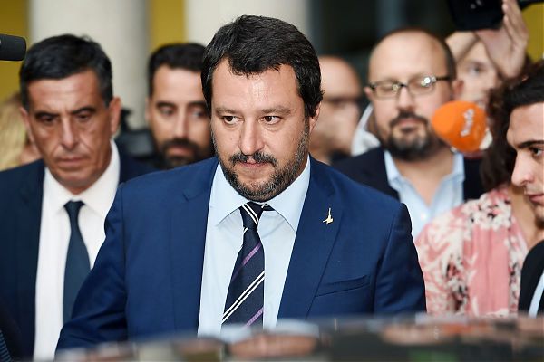 SALVINI: “NON SFOREREMO IL 3 PER CENTO”