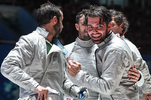 SCIABOLATORI VINCONO ARGENTO AI MONDIALI