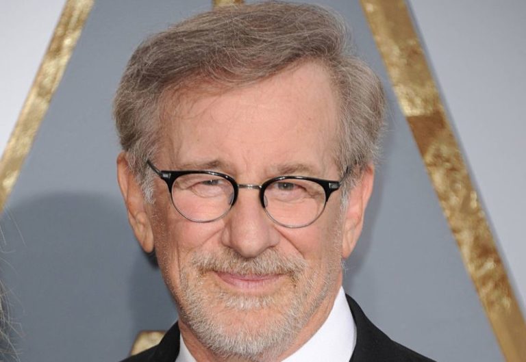 SPIELBERG AI REGISTI “FATE FILM PER SALE E NON STREAMING”