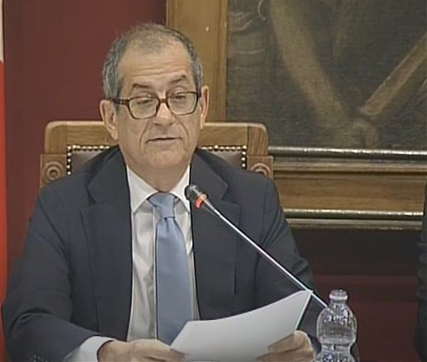 DEF, TRIA: “GOVERNO CONFERMA PREVISIONI”
