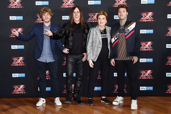 X FACTOR, ARRIVANO I LIVE