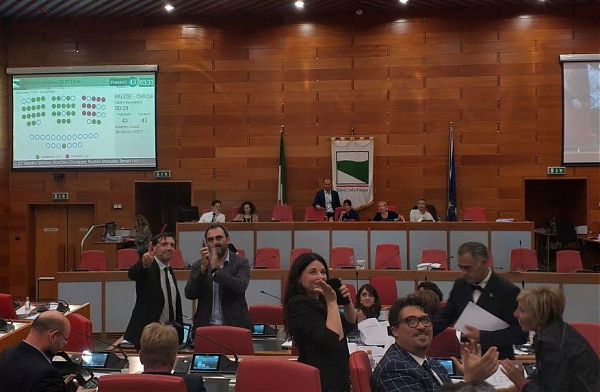 EMILIA-ROMAGNA, APPROVATA LEGGE ANTI DISCRIMINAZIONI