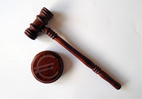 ASTE IMMOBILIARI, COMPRAVENDITE NON DECOLLANO