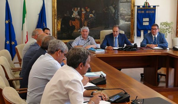 TEMPA ROSSA, INCONTRI CON AMMINISTRATORI LOCALI E SINDACATI