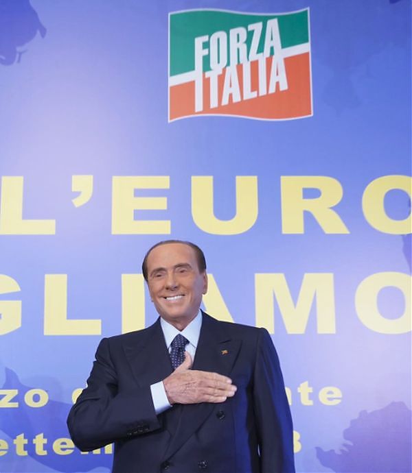 BERLUSCONI “SARÒ IN CAMPO PER SALVARE IL PAESE”