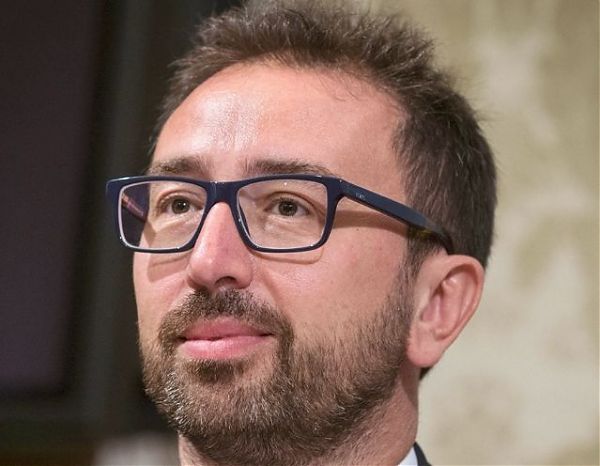 BONAFEDE “EVITARE ESPULSIONI AUTOMATICHE”
