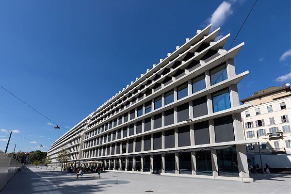 SOLUZIONI PER EDIFICI PIÙ SICURI ED EFFICIENTI