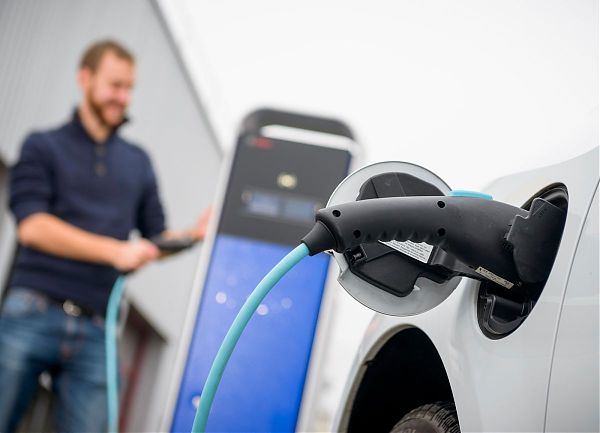BOSCH NEL BUSINESS DEL CAR SHARING CON FURGONI ELETTRICI