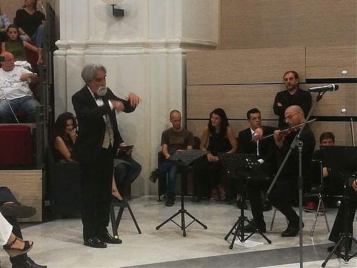 GRANDE VIAGGIO TERMINA CON ABBRACCIO INTERGENERAZIONALE A PALERMO