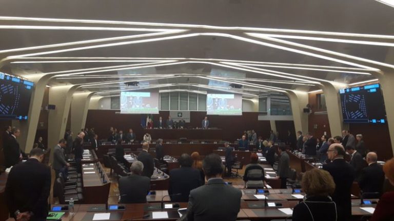 CONSIGLIO APPROVA LEGGE SEMPLIFICAZIONE