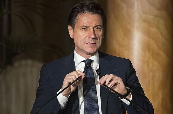 CONTE “BENDARE UN INDAGATO È REATO”