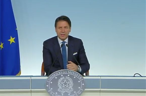 CONTE “NESSUNA IPOTESI DI RIMPASTO”
