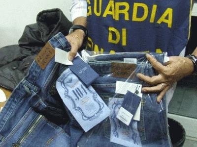 contraffazione2_2-F400x300