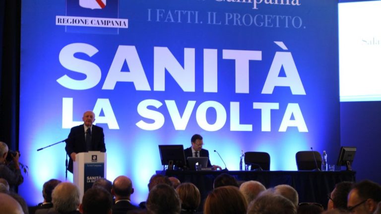 CAMPANIA, DE LUCA “SANITÀ RISANATA”