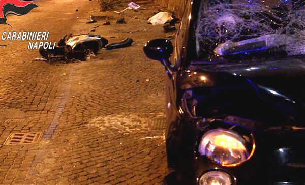 GARA IN AUTO A POZZUOLI, MUORE 62ENNE