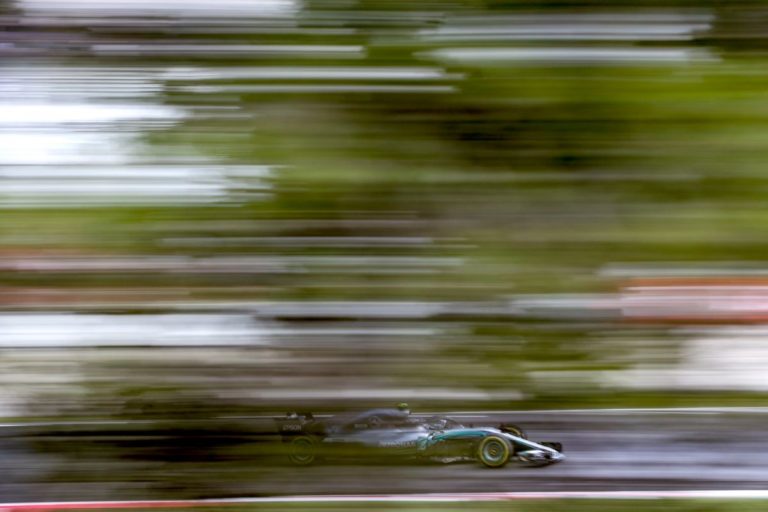 GP SPAGNA. MERCEDES DAVANTI A TUTTI NELLE LIBERE CON PIRELLI SOFT