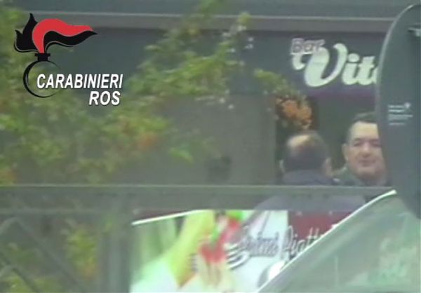 MAFIA: AIUTAVANO MESSINA DENARO, BLITZ A TRAPANI