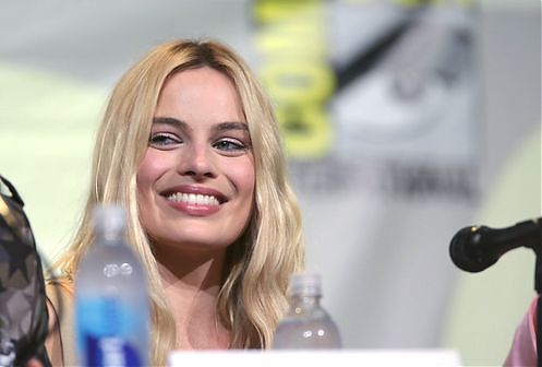 MARGOT ROBBIE NUOVO VOLTO DI CHANEL