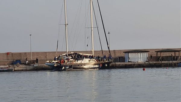 SBARCANO A MALTA MIGRANTI ALAN KURDI