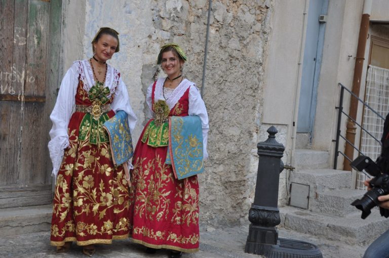 PASQUA, RECORD VISITATORI A PIANA DEGLI ALBANESI