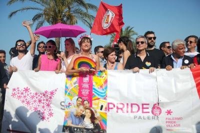 pride20134-F400x300