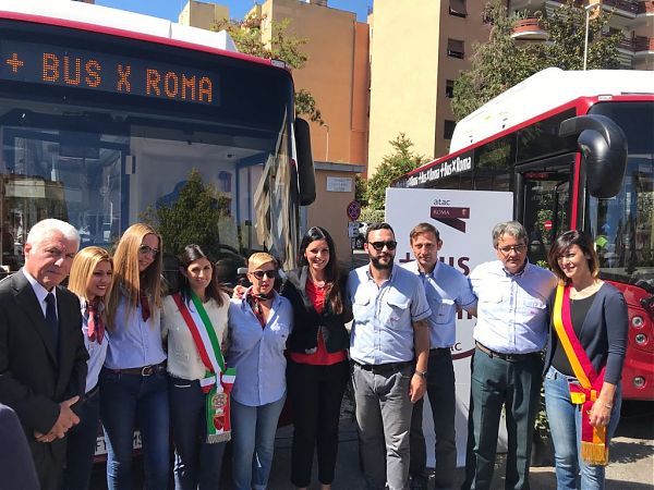 ROMA, NUOVI AUTOBUS A PONTE MAMMOLO
