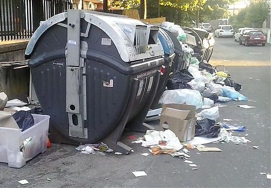 PIANO RIFIUTI, DIFFERENZIATA AL 70% ENTRO IL 2025