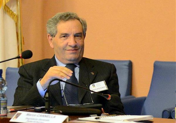 SCHERMA ITALIANA LEADER, SCARSO “IL LAVORO PAGA”