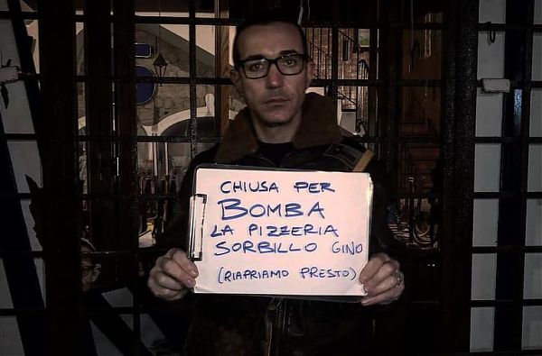 NAPOLI, BOMBA CONTRO LA PIZZERIA SORBILLO