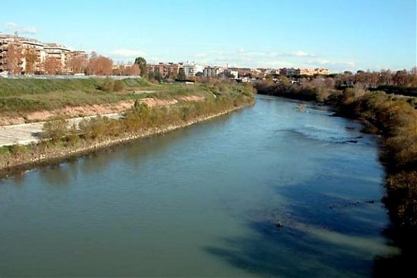 APERTA “TIBERIS”, LA SPIAGGIA SUL TEVERE