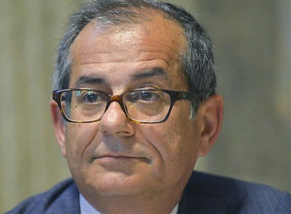 TRIA “NESSUNA USCITA DALL’EURO”