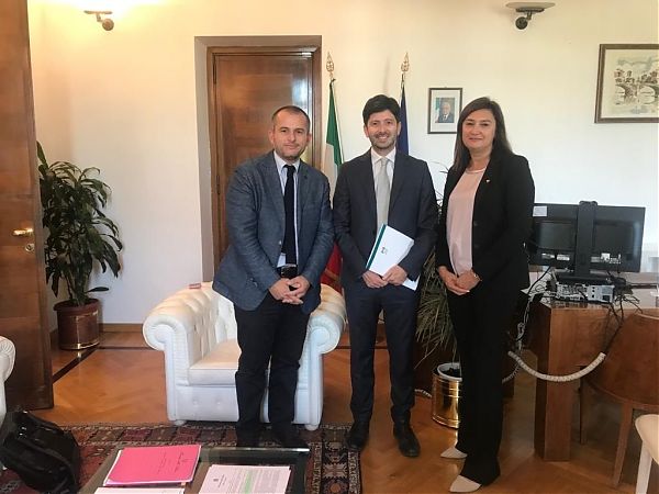 GLI INFERMIERI AL MINISTRO SPERANZA “ATTUARE IL PATTO PER LA SALUTE”
