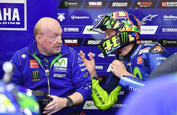 VALENTINO ROSSI CAMBIA CAPOTECNICO, MUNOZ SOSTITUISCE GALBUSERA
