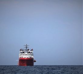 ATTESA PER DOMANI A TARANTO OCEAN VIKING CON 176 MIGRANTI