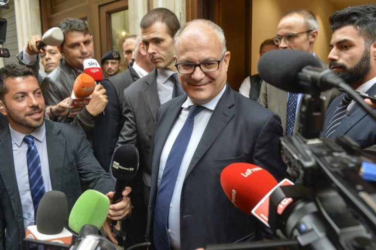 MANOVRA, GUALTIERI “CONTI IN ORDINE E INVESTIAMO PER LA CRESCITA”