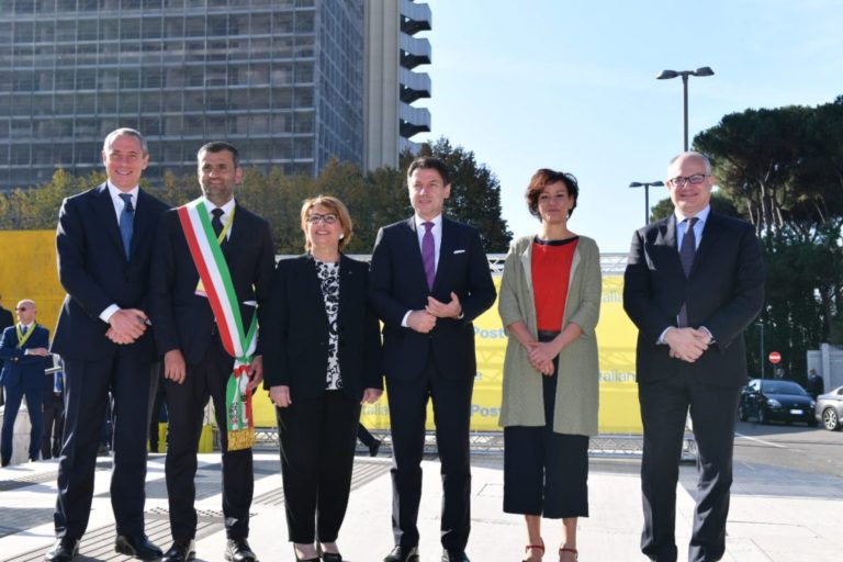 LE POSTE CELEBRANO I PICCOLI COMUNI CON “SINDACI D’ITALIA”