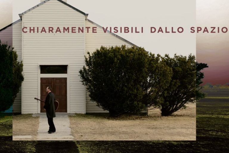 ANTONACCI TORNA CON “CHIARAMENTE VISIBILI DALLO SPAZIO”