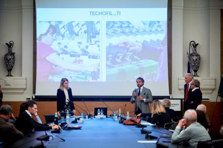 SOMNUS, INDUMENTI INTELLIGENTI PER MONITORARE SONNO