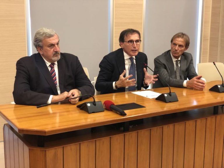 EMILIANO “AUTONOMIA OK METTENDO IN SICUREZZA PAESE”