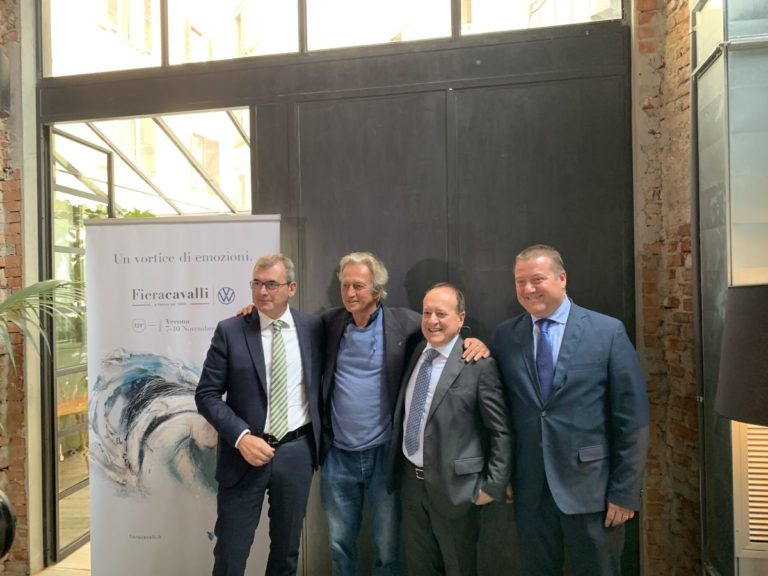 A FIERACAVALLI LA COPPA DEL MONDO DI SALTO A OSTACOLI