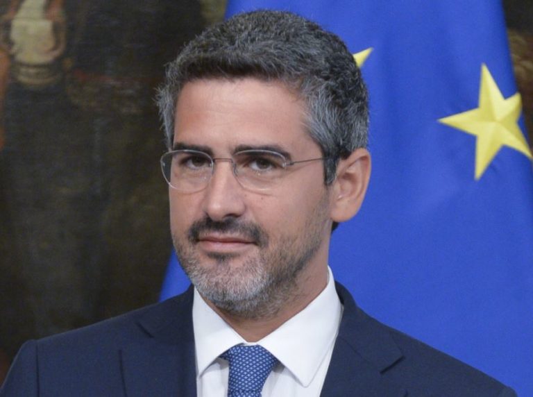 FRACCARO “AMBIZIOSI SULLE RIFORME”