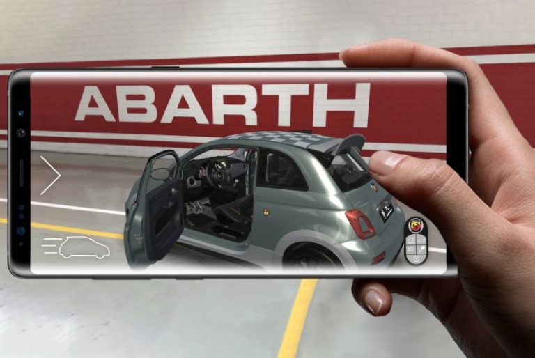 ABARTH 695 70° ANNIVERSARIO, SCOPRILA CON LA REALTÀ AUMENTATA