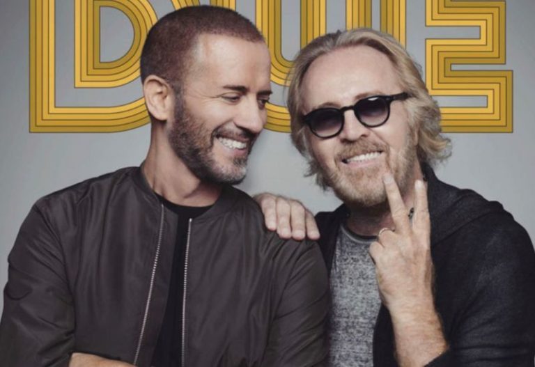 RAF E TOZZI, IL 29 NOVEMBRE ESCE L’ALBUM LIVE “DUE, LA NOSTRA STORIA”