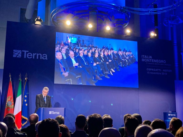 ELETTRODOTTO SOTTOMARINO TRA ITALIA E MONTENEGRO