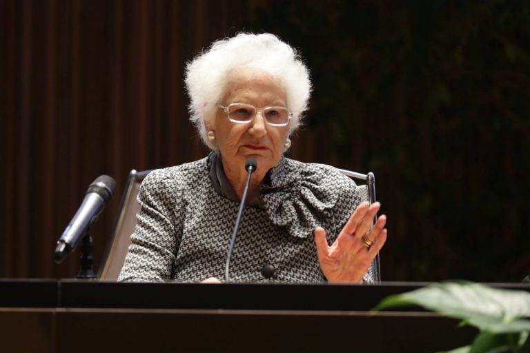 LILIANA SEGRE INCONTRA STUDENTI A MILANO