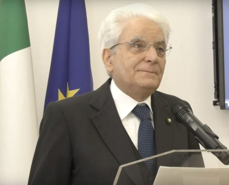MATTARELLA “VIOLENZA SULLE DONNE RESTA EMERGENZA PUBBLICA”