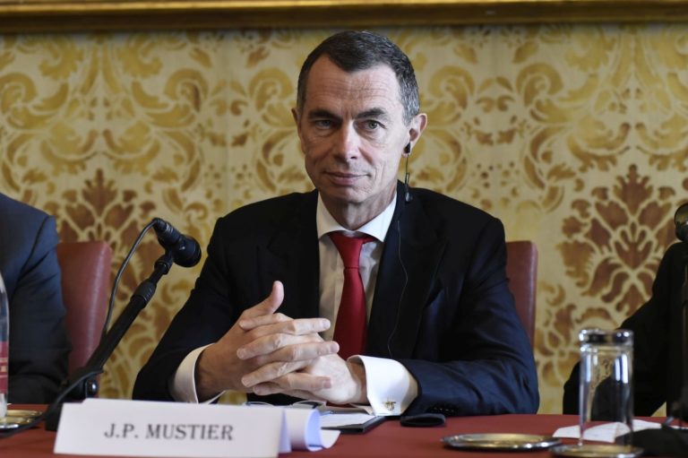 UNICREDIT CEDE LE SUE AZIONI DI MEDIOBANCA