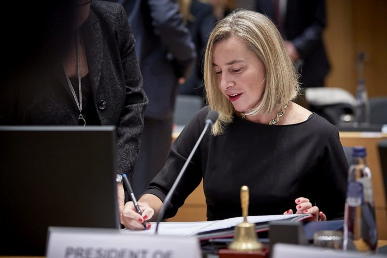 L’UE PROROGA LE SANZIONI AL VENEZUELA