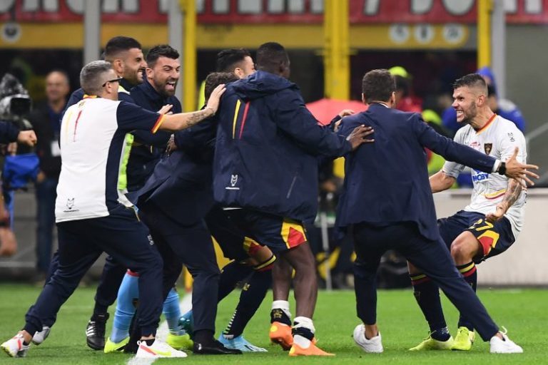 BEFFA CAGLIARI, DA 0-2 A 2-2 A LECCE NEL RECUPERO