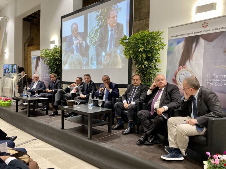 FARMACISTI, SFIDA PER NUOVA GOVERNANCE SANITARIA